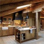 Cicina realizzata in legno di Abete Antico