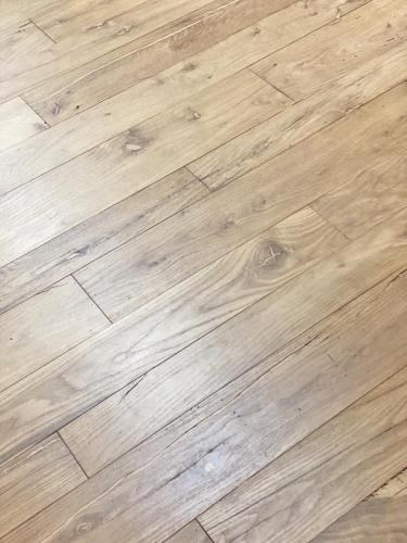 Paquert in rovere antico seconda patina